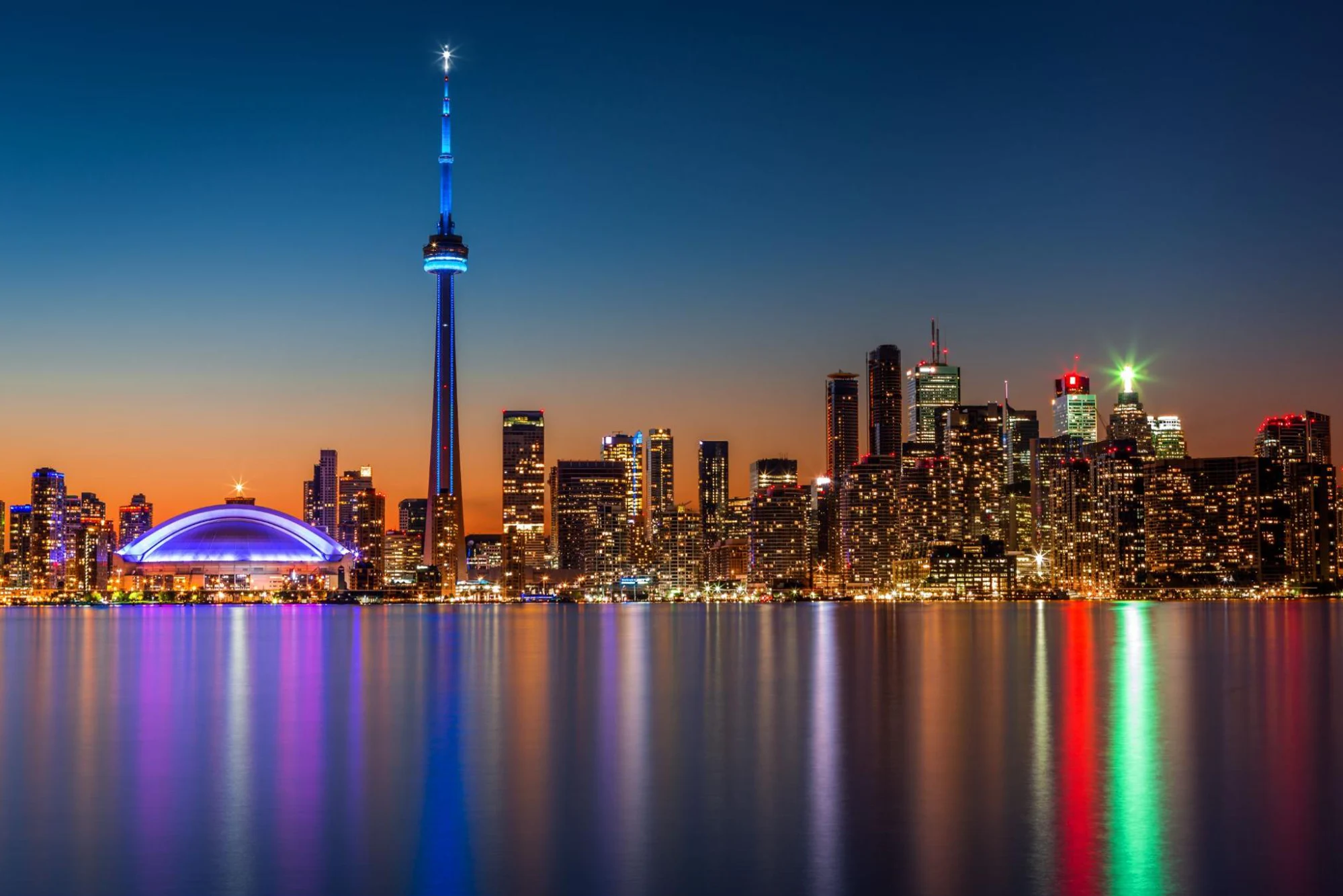 The Toronto CN Tower and skyline at night