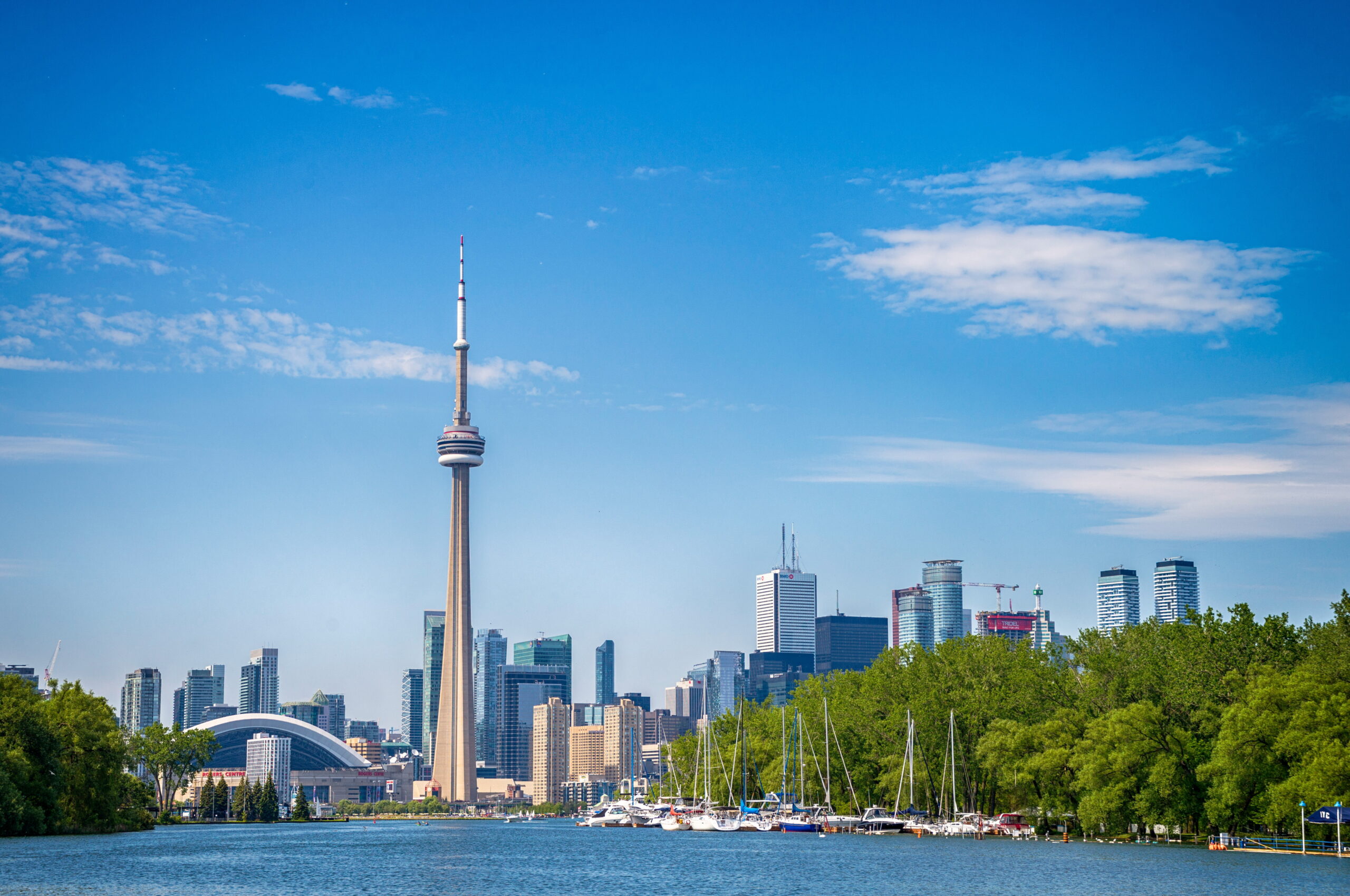 Toronto skyline image